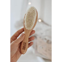 HAIRBRUSH