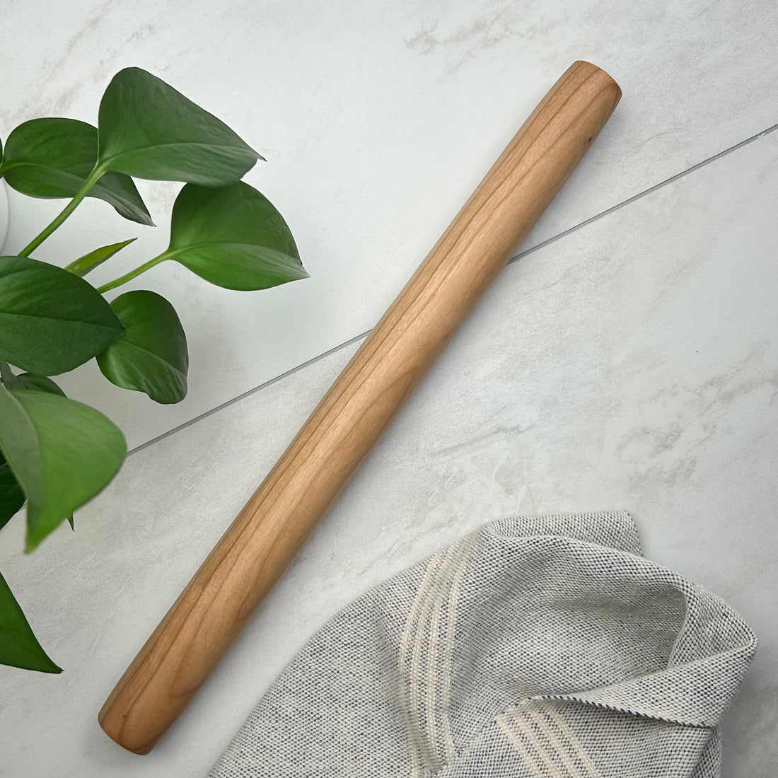 WOODEN ROLLING PIN